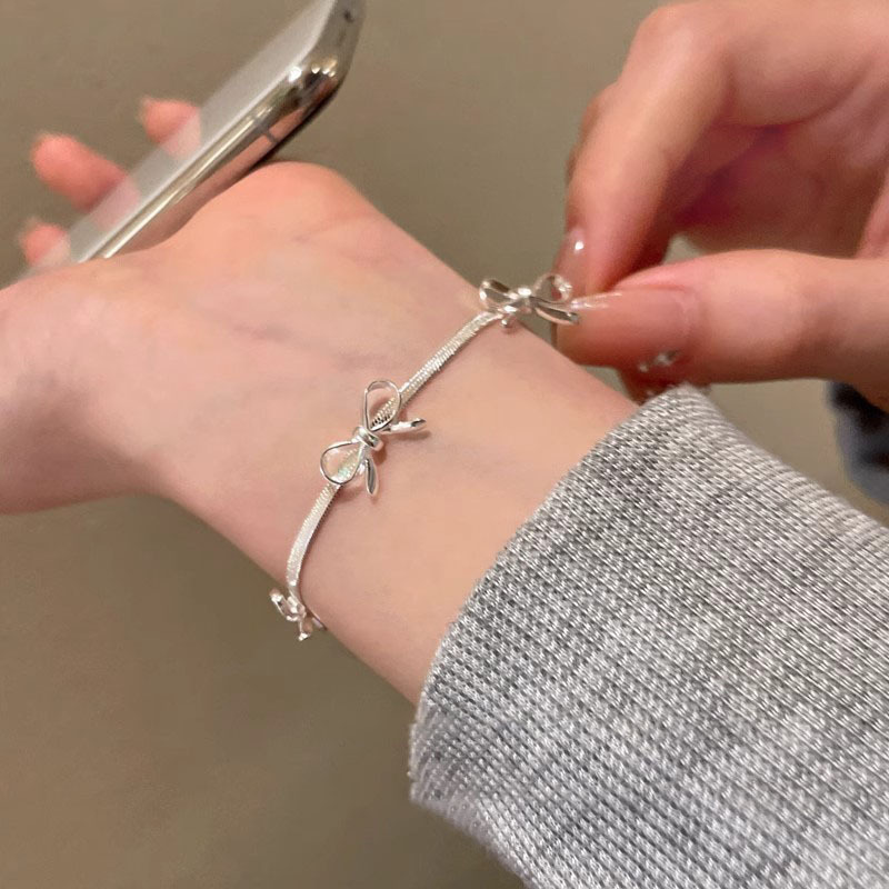 Silver Bow Snake Chain Bracelet