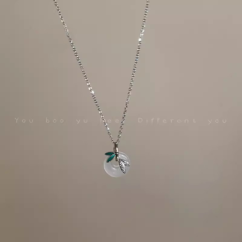 Silver Green Bamboo Peace Buckle Necklace