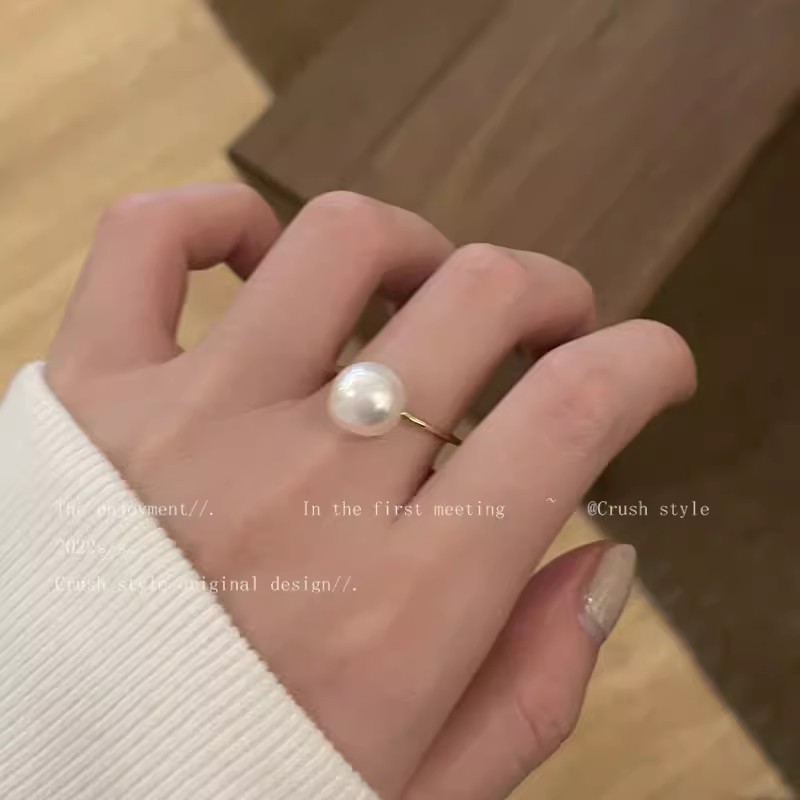Gold Single Large Pearl Open Ring
