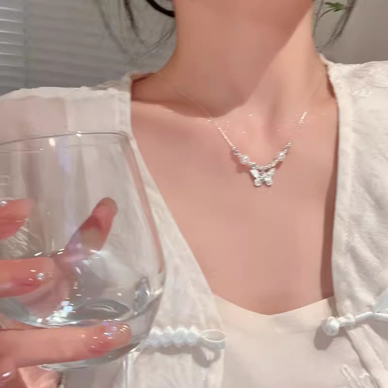 Silver Pearl Thick Butterfly Pendant Necklace