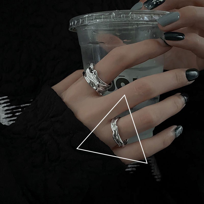 Wavy Ripple Edge Open Ring