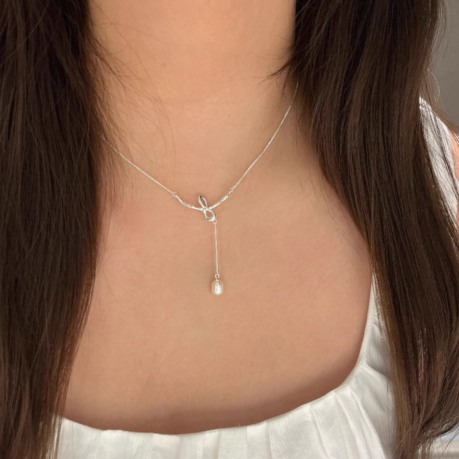 Sweet Heart Bow Pearl Necklace