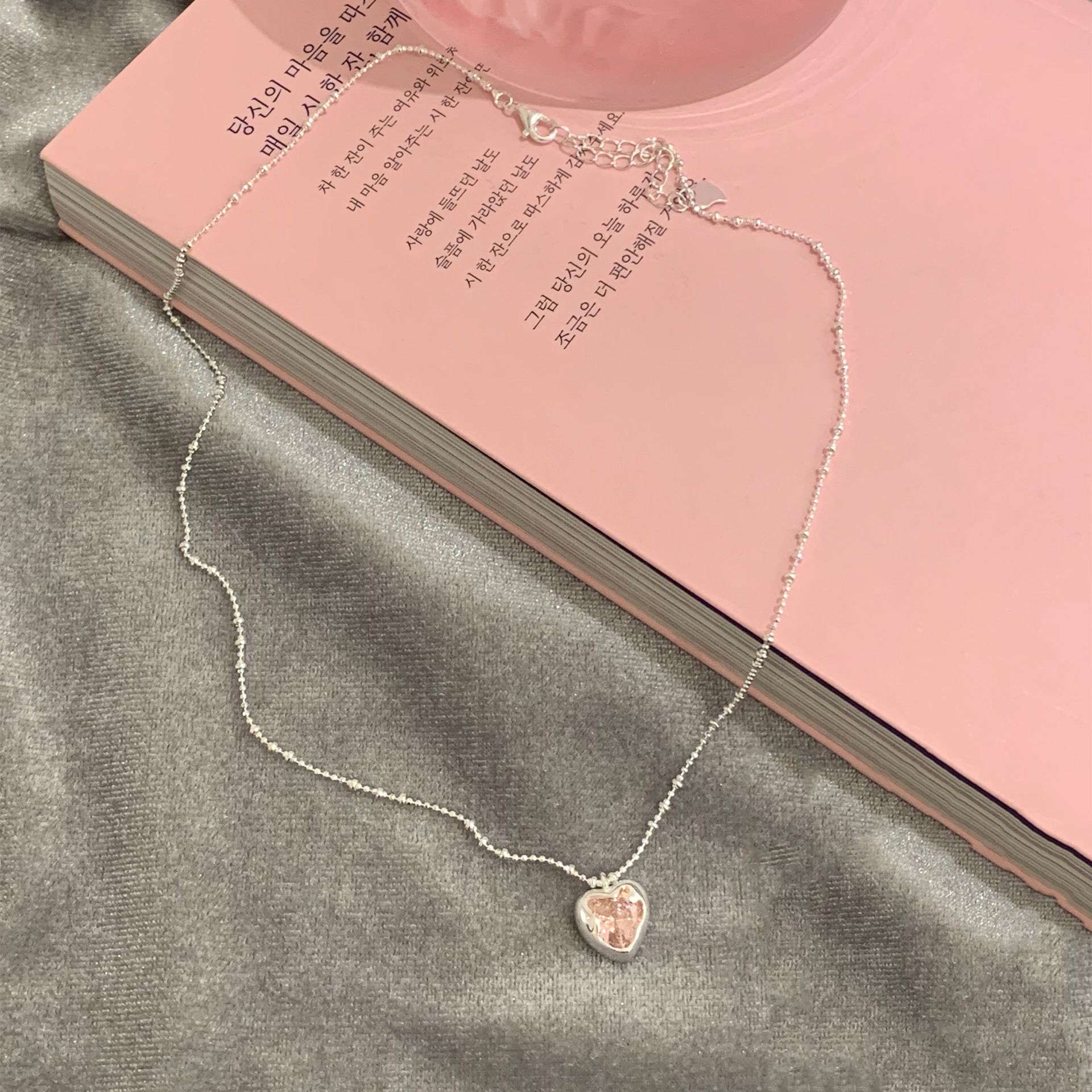 Sweet Heart Bow Pearl Necklace